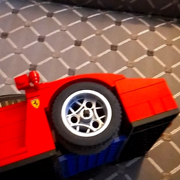 Ferrari Lego Collectable Enzo Racer Series 1:17 (8652) Complete -Retired - Picture 6 of 7